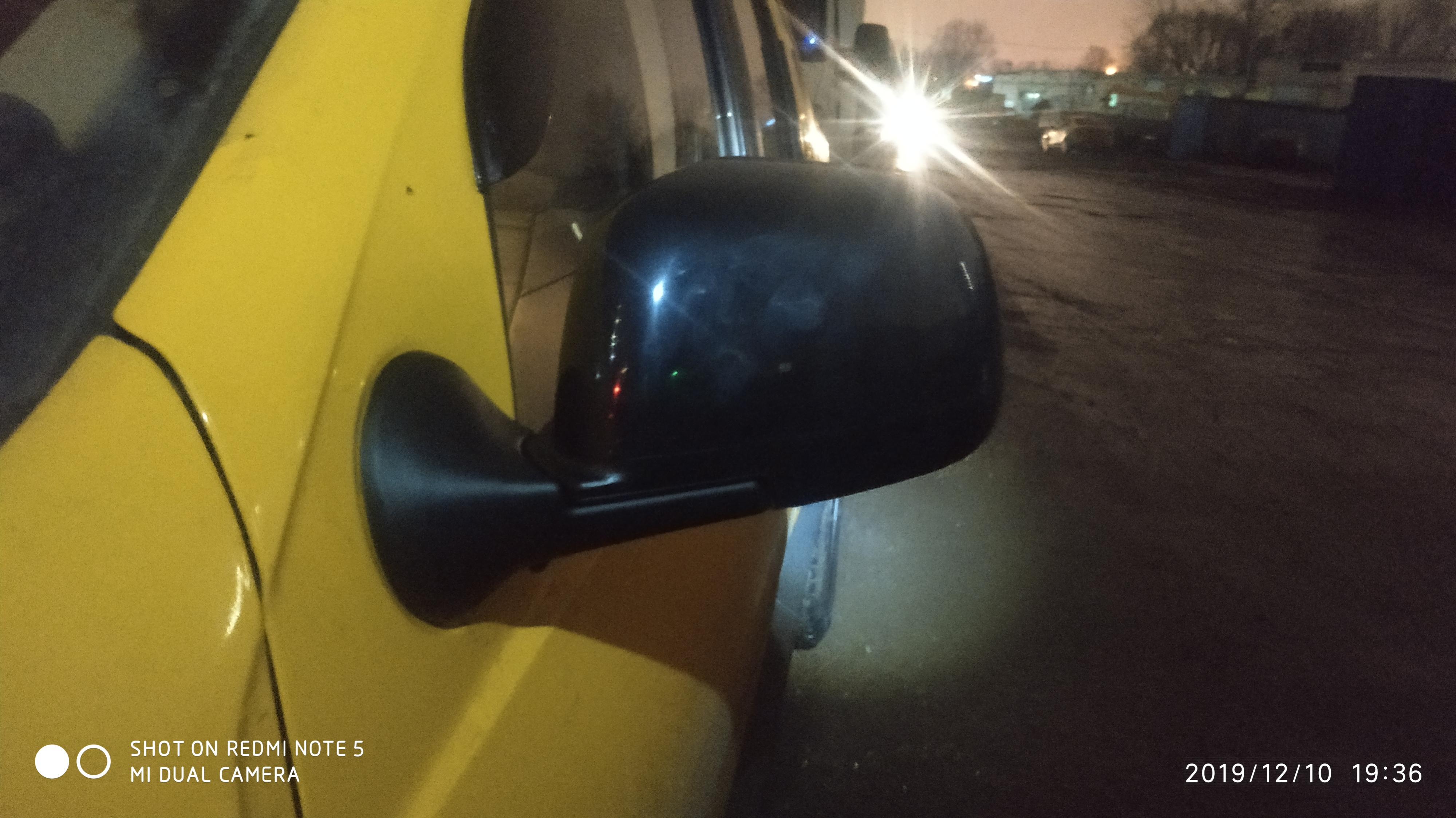как снять зеркало заднего вида на рено каптур
