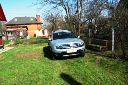 DUSTER RENAULT: ��� ����� 10 000 ���� ������� � ������