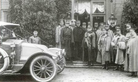 ������������ ����� Renault � 1915 ����