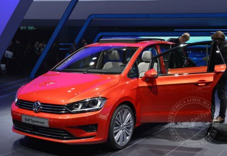 Product expert, analyze for us Volkswagen stand