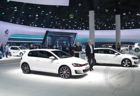 Product expert, analyze for us Volkswagen stand
