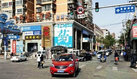 ����� ������� RENAULT � �����